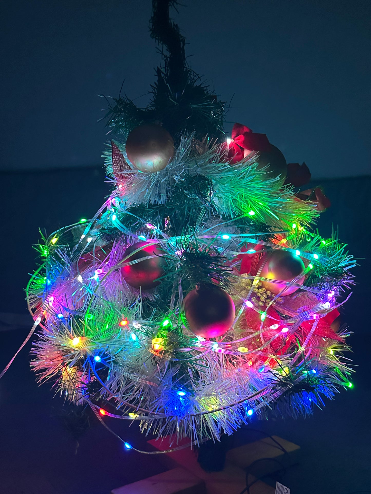 Lampki LED na Choinke